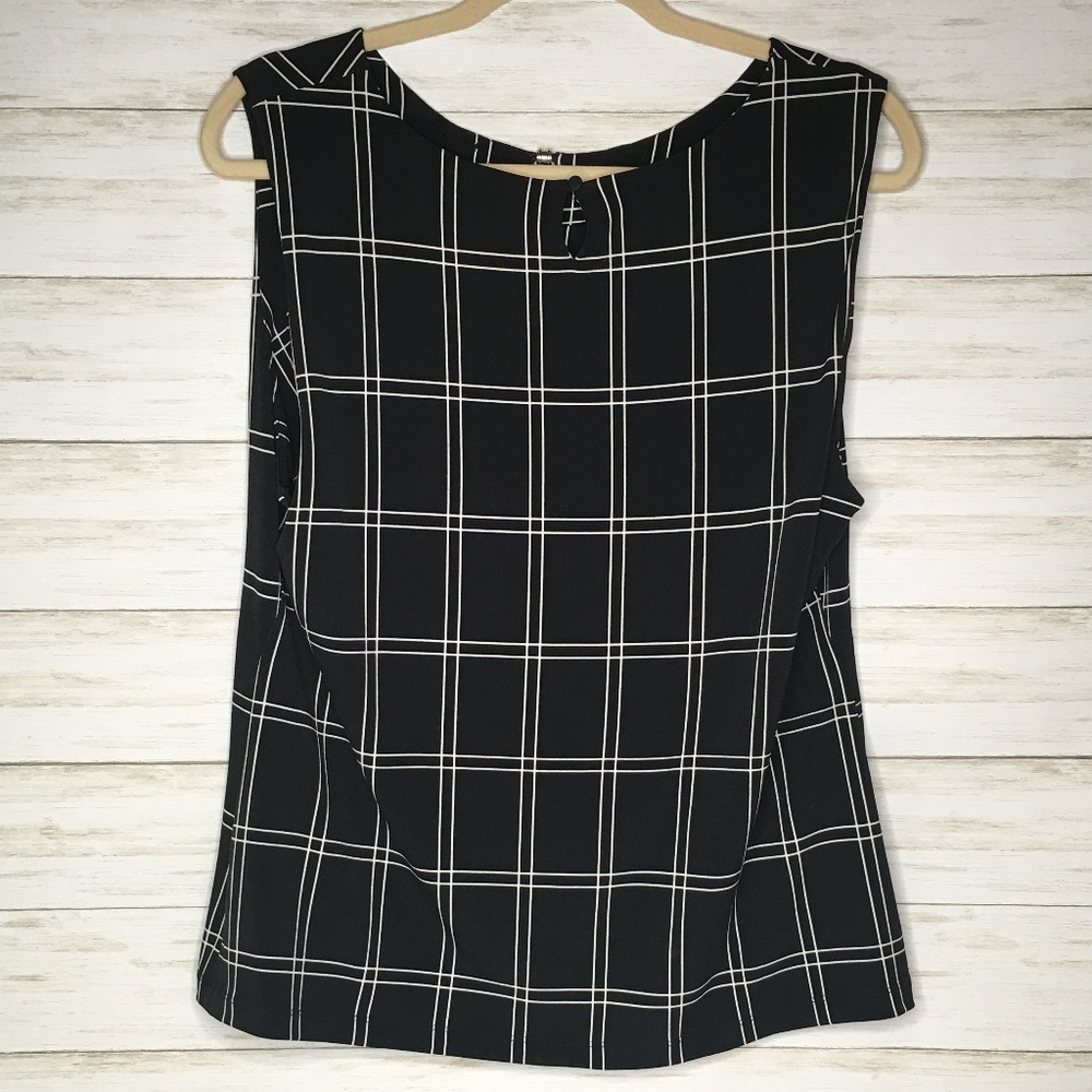 Ivanka Trump Sleeveless Black and White Blouse